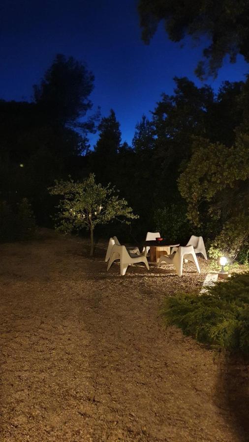 Villa Bleucassis Taradeau Bagian luar foto